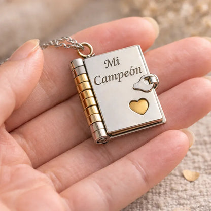 📖 Collar Relicario "Mi Campeón"